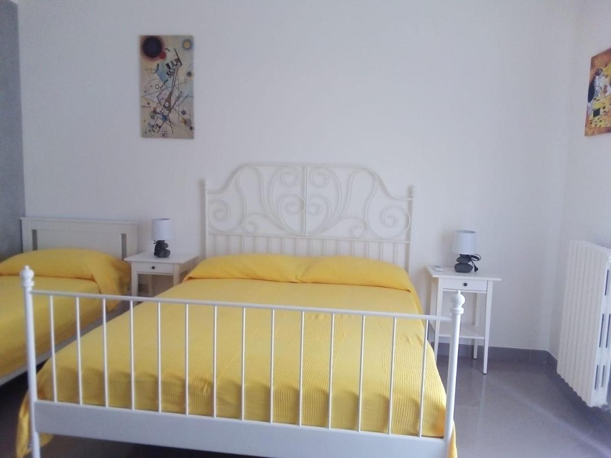 B&B Smile Monopoli Luaran gambar